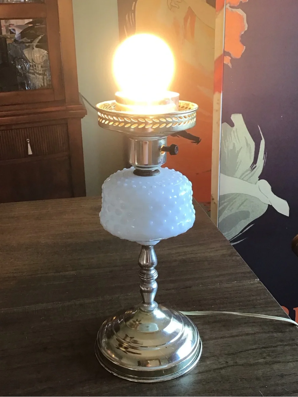 Vintage Hobknob Milk Glass Table Lamp